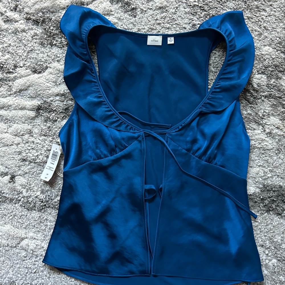 Wilfred top from aritzia
